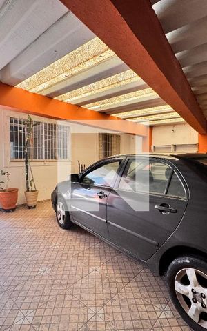 Casa à venda com 164m², 3 quartos e 3 vagas Casa à venda com 164m², 3 quartos e 3 vagasGaragem