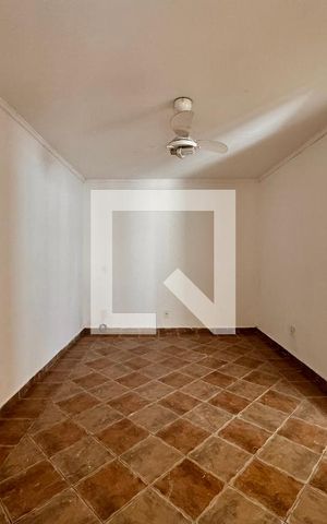 Casa à venda com 164m², 3 quartos e 3 vagas Casa à venda com 164m², 3 quartos e 3 vagasQuarto 2