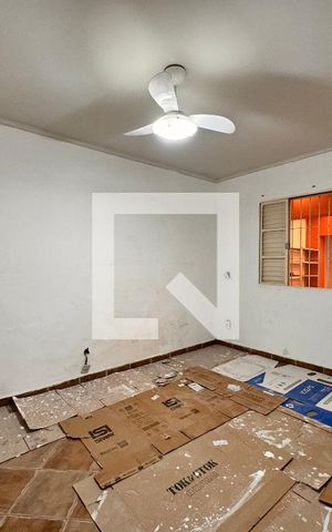 Casa à venda com 164m², 3 quartos e 3 vagas Casa à venda com 164m², 3 quartos e 3 vagasQuarto 1