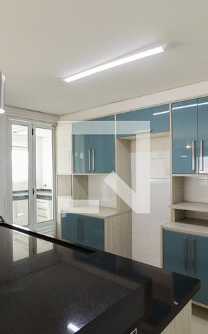 Apartamento à venda com 135m², 3 quartos e 4 vagasCozinha