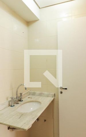 Apartamento à venda com 135m², 3 quartos e 4 vagasBanheiro da Suíte 3