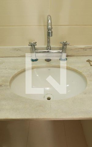 Apartamento à venda com 135m², 3 quartos e 4 vagasBanheiro da Suíte 3