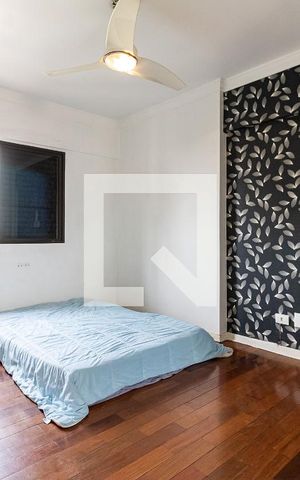 Apartamento à venda com 141m², 3 quartos e 4 vagasQuarto 2