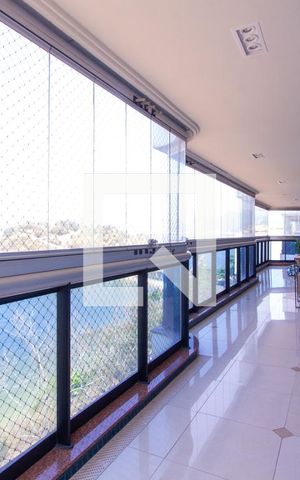 Apartamento para alugar com 290m², 4 quartos e 3 vagasVaranda da Sala