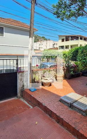 Apartamento à venda com 230m², 4 quartos e sem vaga Apartamento à venda com 230m², 4 quartos e sem vagaFachada