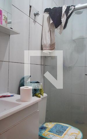 Casa de condomínio à venda com 60m², 2 quartos e 1 vaga Casa de condomínio à venda com 60m², 2 quartos e 1 vagaBanheiro 1