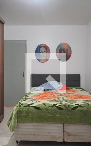 Casa de condomínio à venda com 60m², 2 quartos e 1 vaga Casa de condomínio à venda com 60m², 2 quartos e 1 vagaQuarto 1