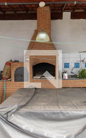 Casa à venda com 120m², 3 quartos e 2 vagasChurrasqueira
