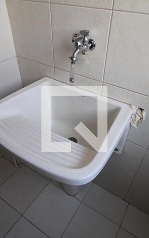 Apartamento à venda com 70m², 3 quartos e 1 vagaÁrea de Serviço
