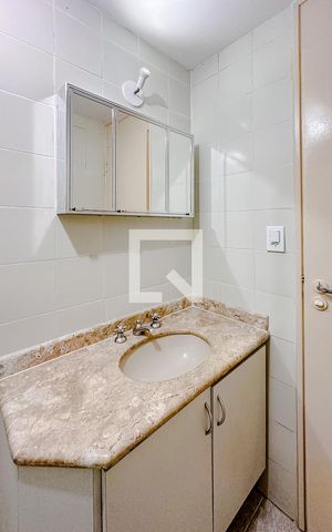 Apartamento para alugar com 134m², 2 quartos e 1 vagaBanheiro
