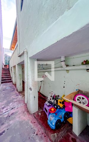 Casa à venda com 137m², 3 quartos e 1 vagaÁrea externa