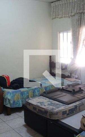 Casa à venda com 360m², 3 quartos e 2 vagasQuarto 3