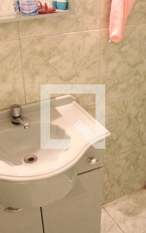 Casa à venda com 360m², 3 quartos e 2 vagasBanheiro 1