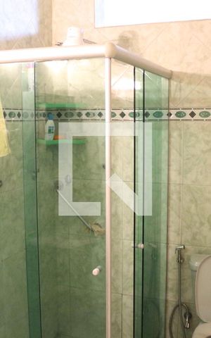 Casa à venda com 360m², 3 quartos e 2 vagasBanheiro 1