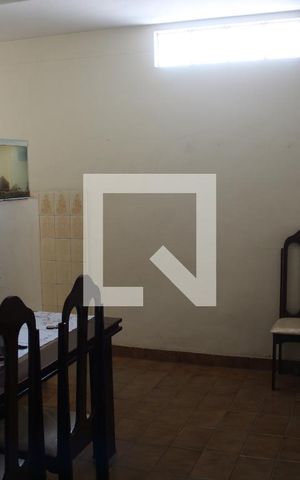 Casa à venda com 360m², 3 quartos e 2 vagasCopa