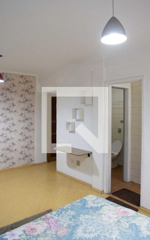 Studio à venda com 35m², 1 quarto e sem vaga Studio à venda com 35m², 1 quarto e sem vagaSala/Quarto
