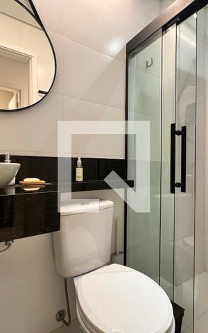 Apartamento à venda com 82m², 2 quartos e 1 vaga Apartamento à venda com 82m², 2 quartos e 1 vagaBanheiro