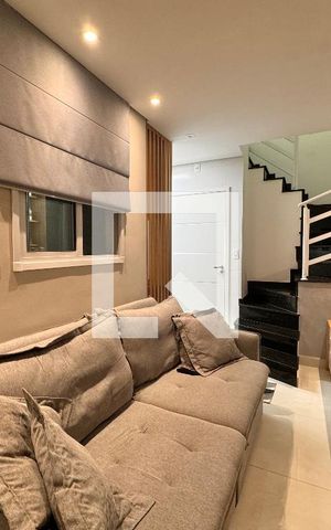 Apartamento à venda com 82m², 2 quartos e 1 vaga Apartamento à venda com 82m², 2 quartos e 1 vagaSala