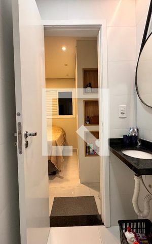 Apartamento à venda com 82m², 2 quartos e 1 vaga Apartamento à venda com 82m², 2 quartos e 1 vagaBanheiro da Suíte