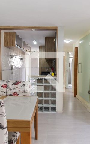 Apartamento à venda com 50m², 2 quartos e 1 vaga Apartamento à venda com 50m², 2 quartos e 1 vagaSala