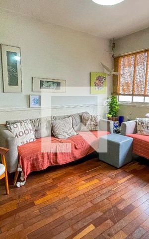 Apartamento à venda com 117m², 3 quartos e 1 vaga Apartamento à venda com 117m², 3 quartos e 1 vagaSala
