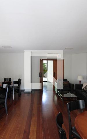 Apartamento à venda com 196m², 4 quartos e 3 vagasÁrea Comum - Salão de Festas