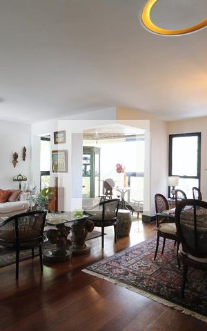 Apartamento à venda com 196m², 4 quartos e 3 vagasSala