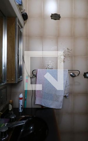 Casa à venda com 165m², 3 quartos e 2 vagasBanheiro 2