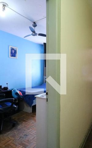 Casa à venda com 165m², 3 quartos e 2 vagasCorredor Piso Superior