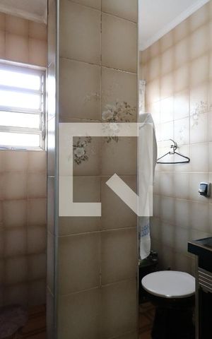 Casa à venda com 165m², 3 quartos e 2 vagasBanheiro 2