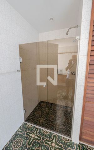 Apartamento à venda com 400m², 3 quartos e 2 vagas Apartamento à venda com 400m², 3 quartos e 2 vagasBanheiro Quarto 2 - Suíte
