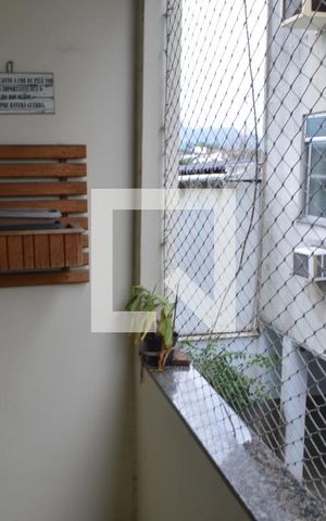 Apartamento à venda com 75m², 2 quartos e 1 vagaVaranda