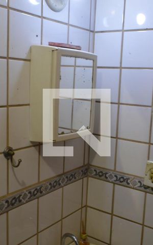 Apartamento à venda com 75m², 2 quartos e 1 vagaBanheiro da Suíte