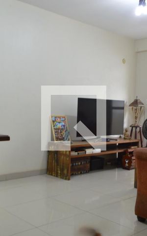 Apartamento à venda com 75m², 2 quartos e 1 vagaSala 