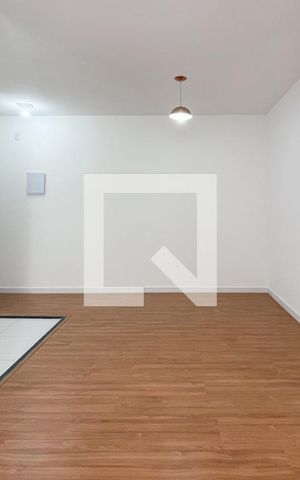 Apartamento para alugar com 45m², 2 quartos e sem vaga Apartamento para alugar com 45m², 2 quartos e sem vagaSala