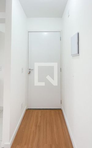Apartamento para alugar com 45m², 2 quartos e sem vaga Apartamento para alugar com 45m², 2 quartos e sem vagaEntrada