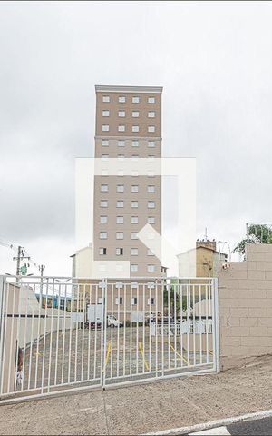 Apartamento para alugar com 45m², 2 quartos e sem vaga Apartamento para alugar com 45m², 2 quartos e sem vagaFachada