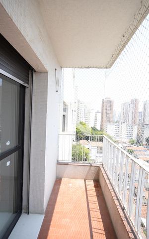 Apartamento para alugar com 137m², 3 quartos e 1 vagaQuarto 1
