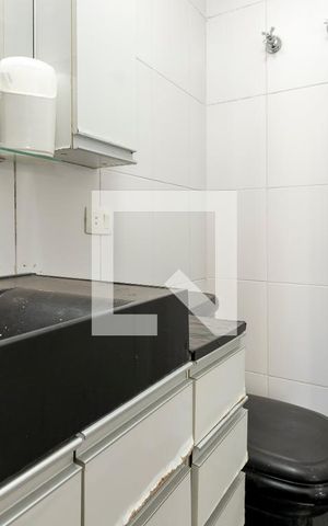 Apartamento para alugar com 146m², 4 quartos e 3 vagas Apartamento para alugar com 146m², 4 quartos e 3 vagasBanheiro da Suíte 2