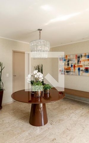 Apartamento para alugar com 146m², 4 quartos e 3 vagas Apartamento para alugar com 146m², 4 quartos e 3 vagasHall de Entrada
