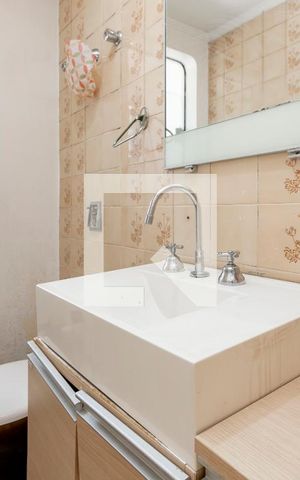 Apartamento para alugar com 146m², 4 quartos e 3 vagas Apartamento para alugar com 146m², 4 quartos e 3 vagasBanheiro
