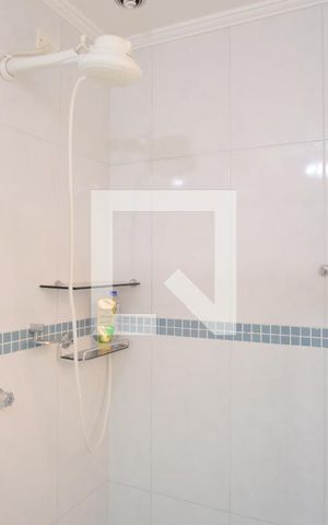 Casa à venda com 180m², 3 quartos e 2 vagasBanheiro Social