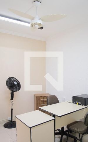Casa à venda com 180m², 3 quartos e 2 vagasQuarto 2