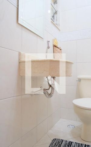 Casa à venda com 180m², 3 quartos e 2 vagasLavabo