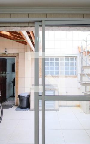 Casa à venda com 180m², 3 quartos e 2 vagasLavanderia