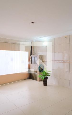 Casa à venda com 180m², 3 quartos e 2 vagasGaragem