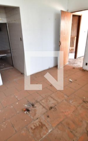 Casa à venda com 450m², 3 quartos e 4 vagasSaúna