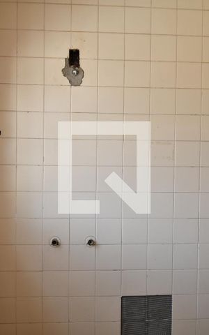 Casa à venda com 450m², 3 quartos e 4 vagasBanheiro Suíte 1