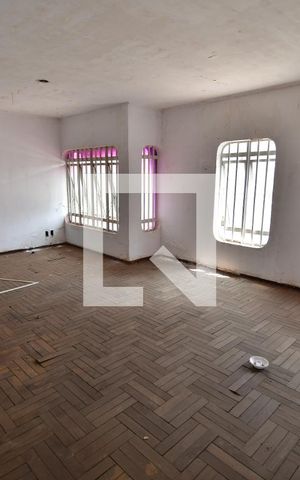 Casa à venda com 450m², 3 quartos e 4 vagasSala 4