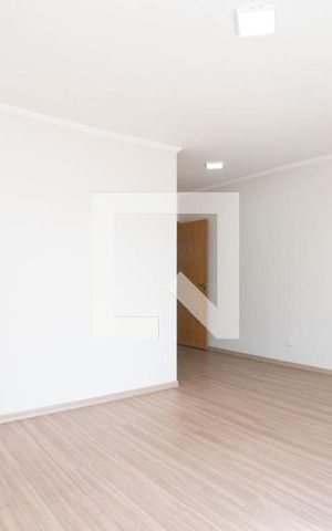 Casa à venda com 250m², 2 quartos e 4 vagas Casa à venda com 250m², 2 quartos e 4 vagasSuíte master